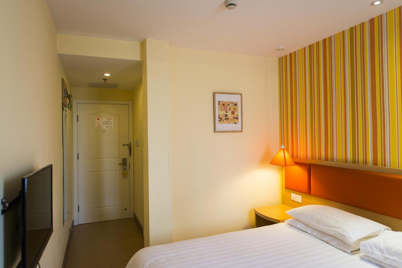 Home Inn Shanghai Xujiahui West Zhongshan Road Exterior foto
